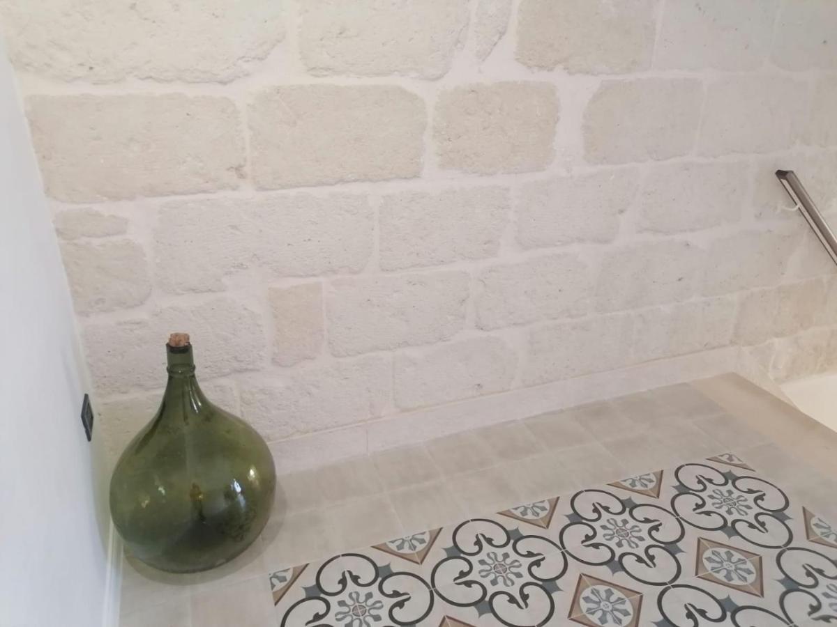 Le Scale Di Pietra Bed & Breakfast กอนแวร์ซาโน ภายนอก รูปภาพ
