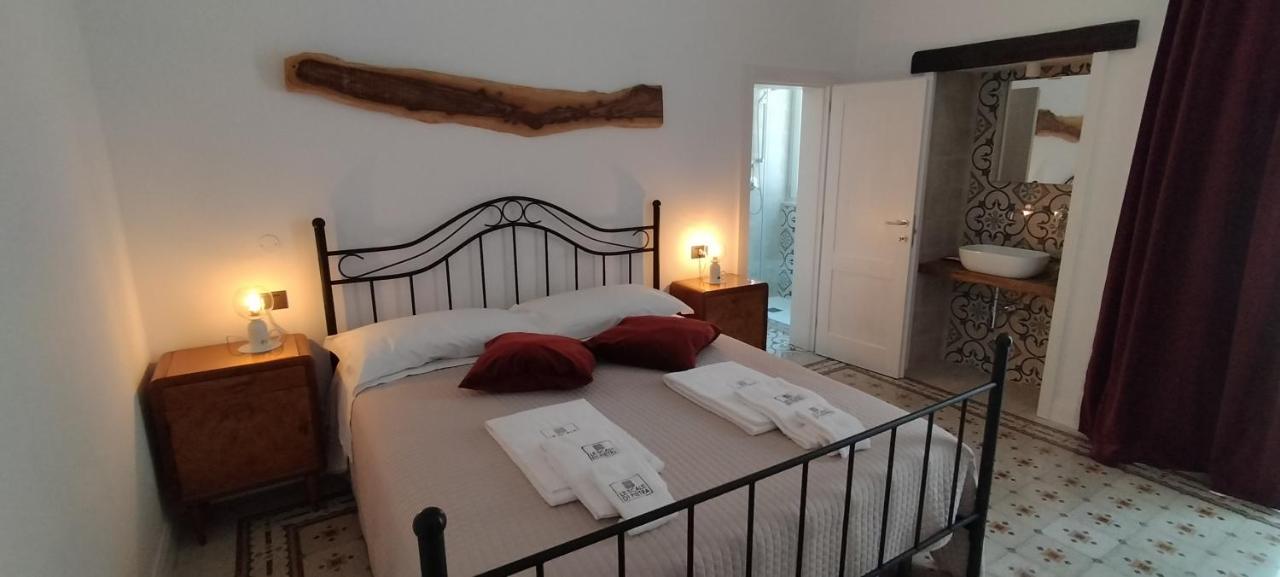 Le Scale Di Pietra Bed & Breakfast กอนแวร์ซาโน ภายนอก รูปภาพ
