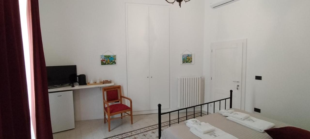 Le Scale Di Pietra Bed & Breakfast กอนแวร์ซาโน ภายนอก รูปภาพ