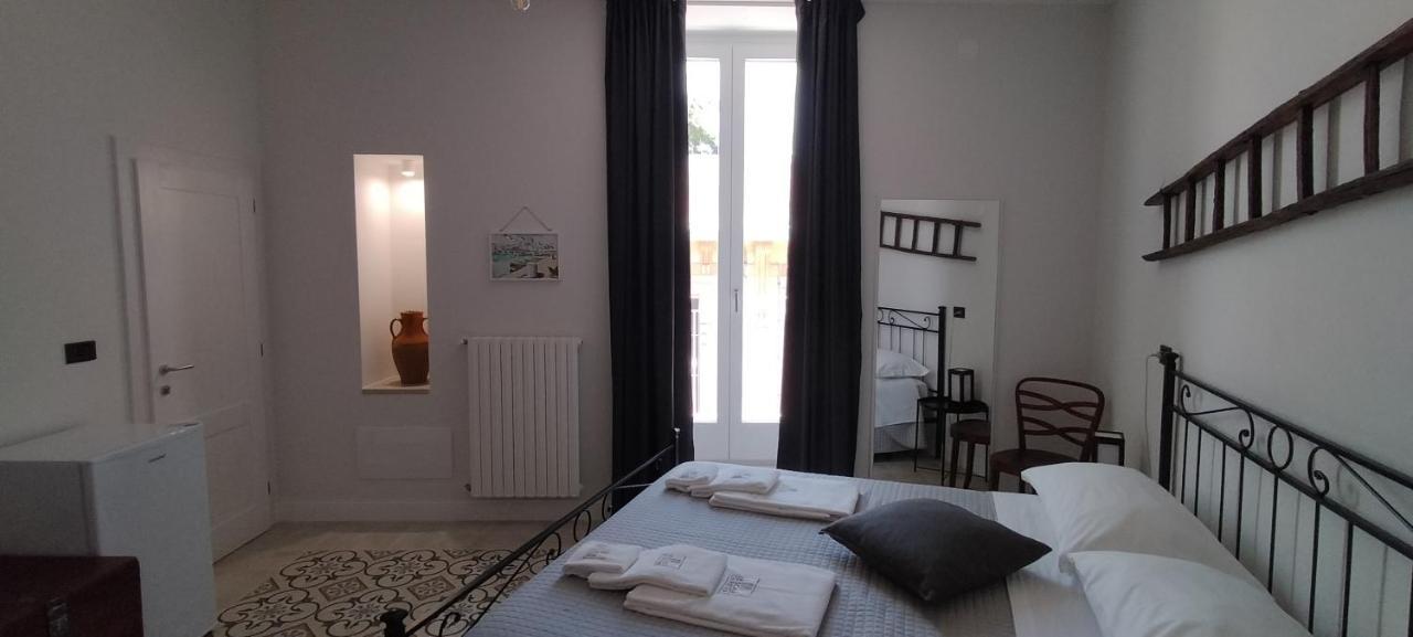 Le Scale Di Pietra Bed & Breakfast กอนแวร์ซาโน ภายนอก รูปภาพ