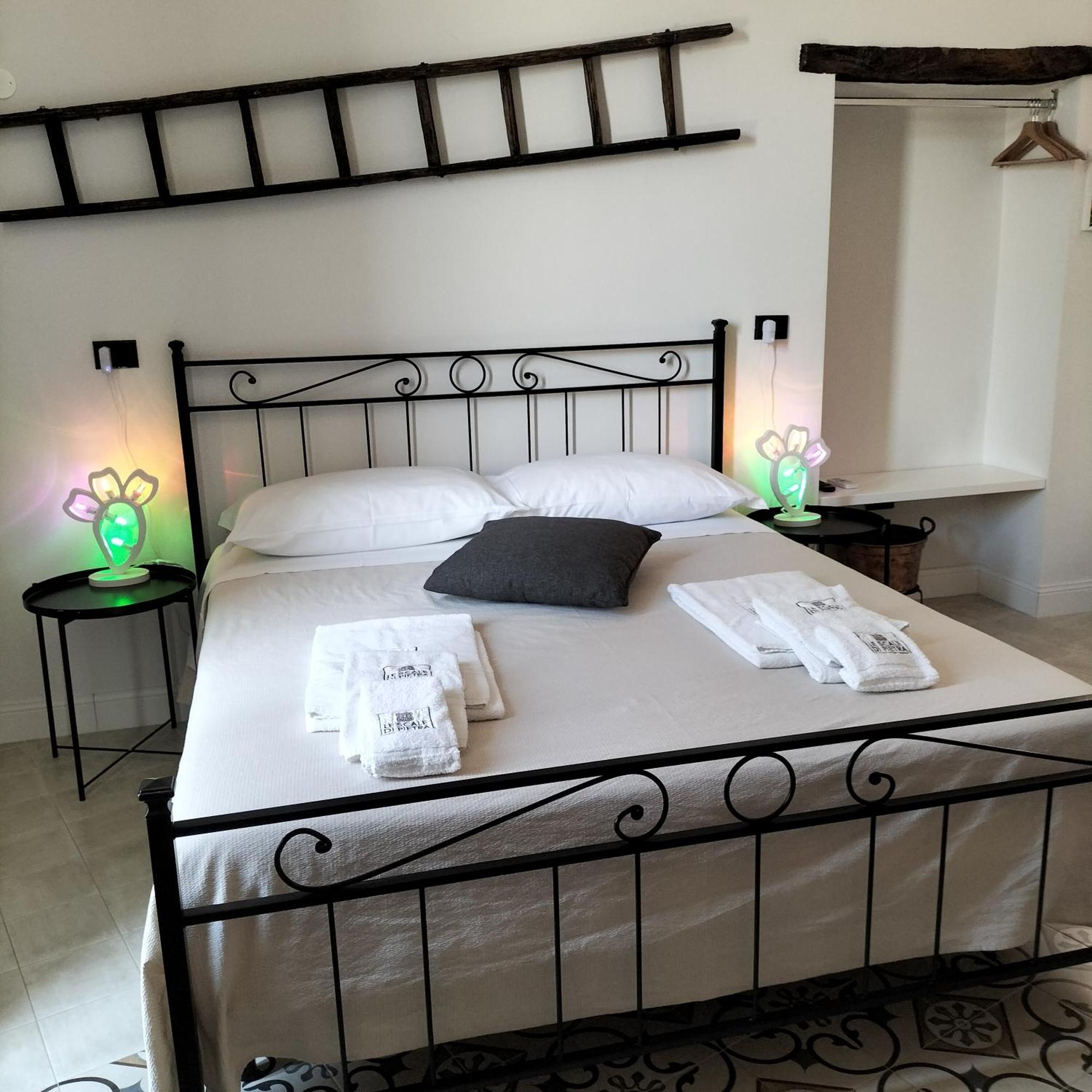 Le Scale Di Pietra Bed & Breakfast กอนแวร์ซาโน ภายนอก รูปภาพ